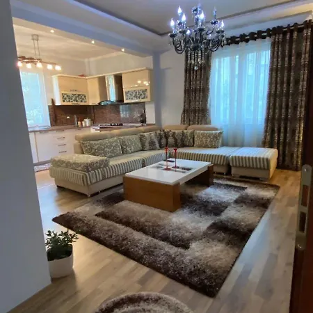 Aroni 2 * Tirana